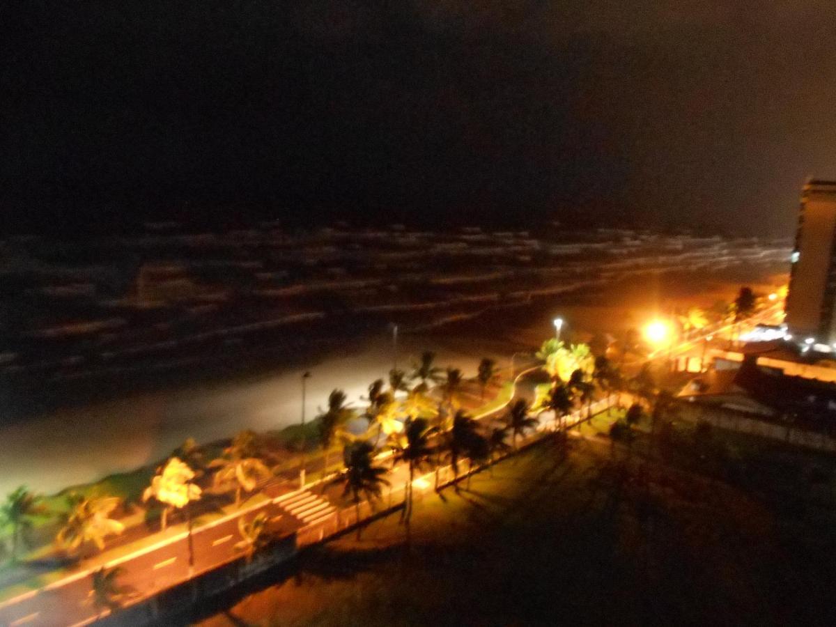 Apto Varanda Gourmet Frente Ao Mar Praia Grande (Santos) Zewnętrze zdjęcie